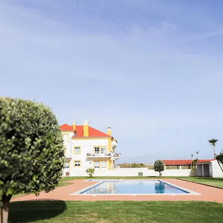 Casa Da Maria - T1 Perto Da Do Baleal Com Piscina Apartmán *
