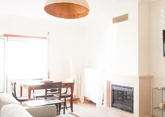 Casa Da Maria Baleal Com Piscina, Tenis E 5min Da アパート